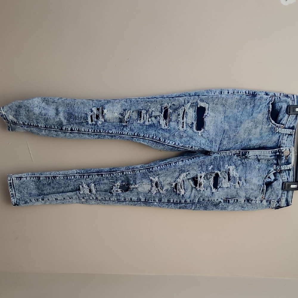 Distressed High Rise Ankle Jeggings